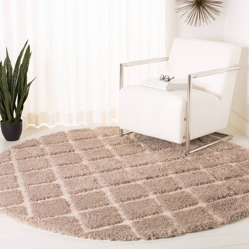 SAFAVIEH Adriana Apollonia Daisie Trellis 2-inch Thick Rug - 6'7" Round - Beige/Cream