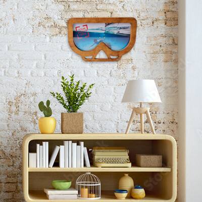 Vista 12.2 in. x 6.1 in. Tung Oil Scuba Diver Gift Wooden Picture Frame - 9"L x 13.5"W x 0.7"H