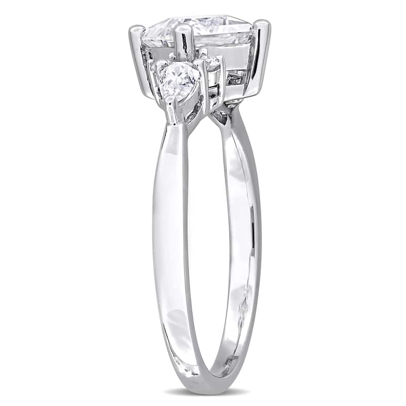 Miadora 1 2/5ct DEW Princess-cut Created Moissanite Engagement Ring in Sterling Silver
