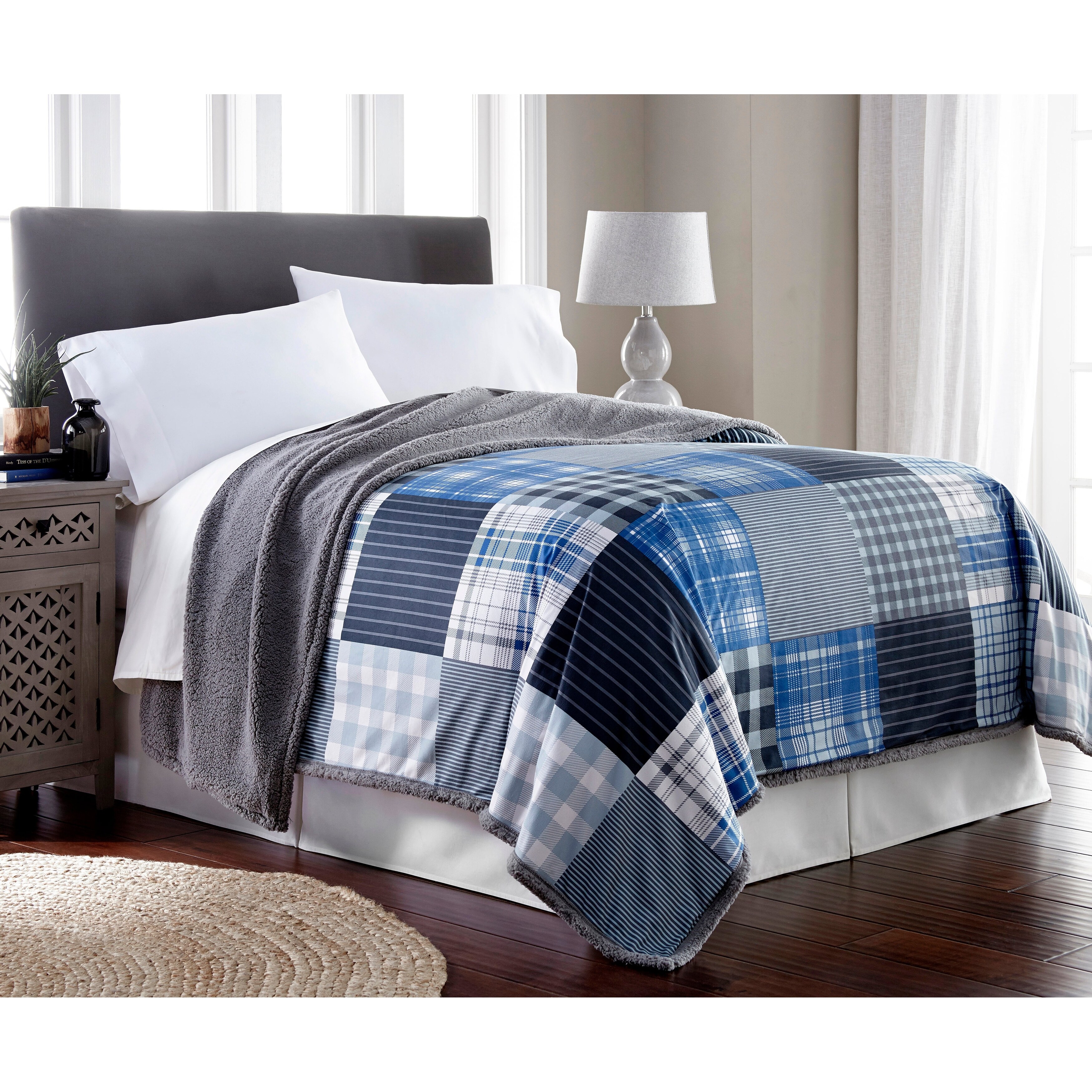 Shavel Comforter Set