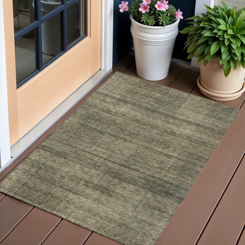 HomeRoots Striped Transitional Rectangle Outdoor Rug - 3' x 5'