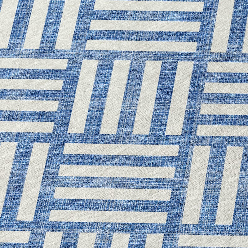 Machine Washable Indoor/ Outdoor Chantille Modern Geo Rug