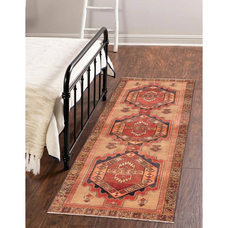 ECARPETGALLERY Hand-knotted Konya Anatolian Light Brown Wool Rug - 3'3 x 9'10