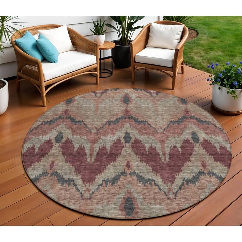 HomeRoots Ikat Transitional Rectangle Outdoor Rug - 8' Round