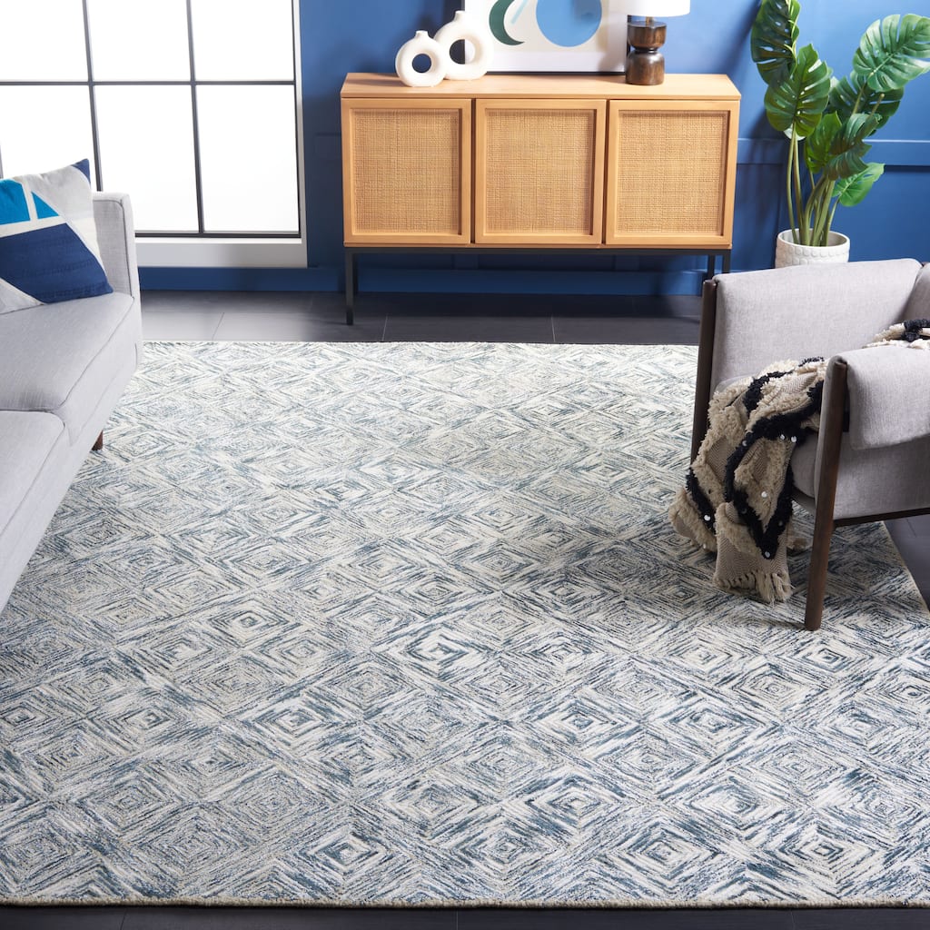 SAFAVIEH Handmade Soho Deja Modern Rug