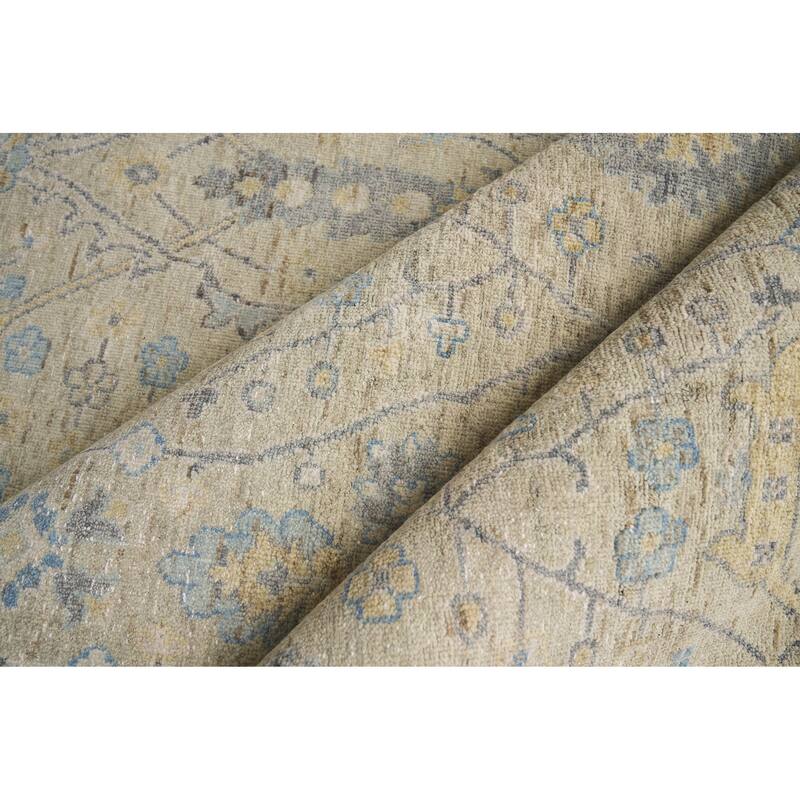 EXQUISITE RUGS Harper Hand-knotted New Zealand Wool Beige/Light Blue Area Rug.