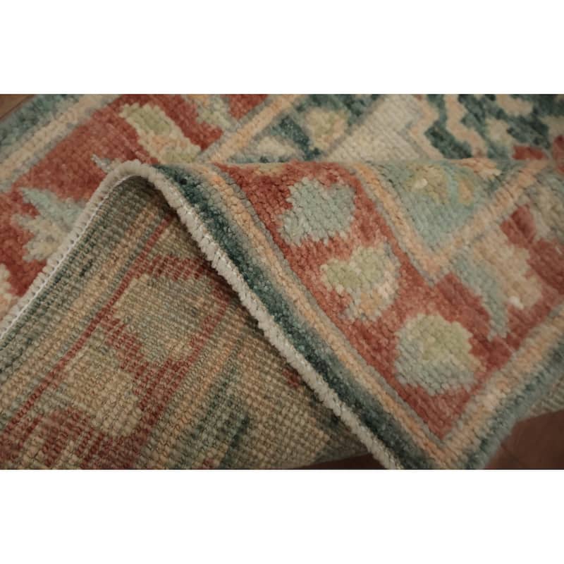 Hand Knotted Oriental 100% Wool Carpet Transitional Floral Beige & Ivories Oushak Area Rug - 3' 0'' X 2' 1''