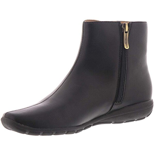 easy spirit chelsea boot