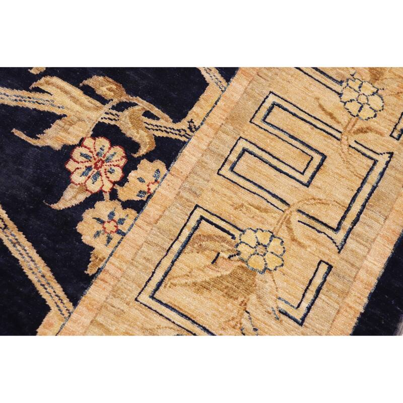 Hexagonal Trellis Floral Hand-Knotted Wool Area Rug