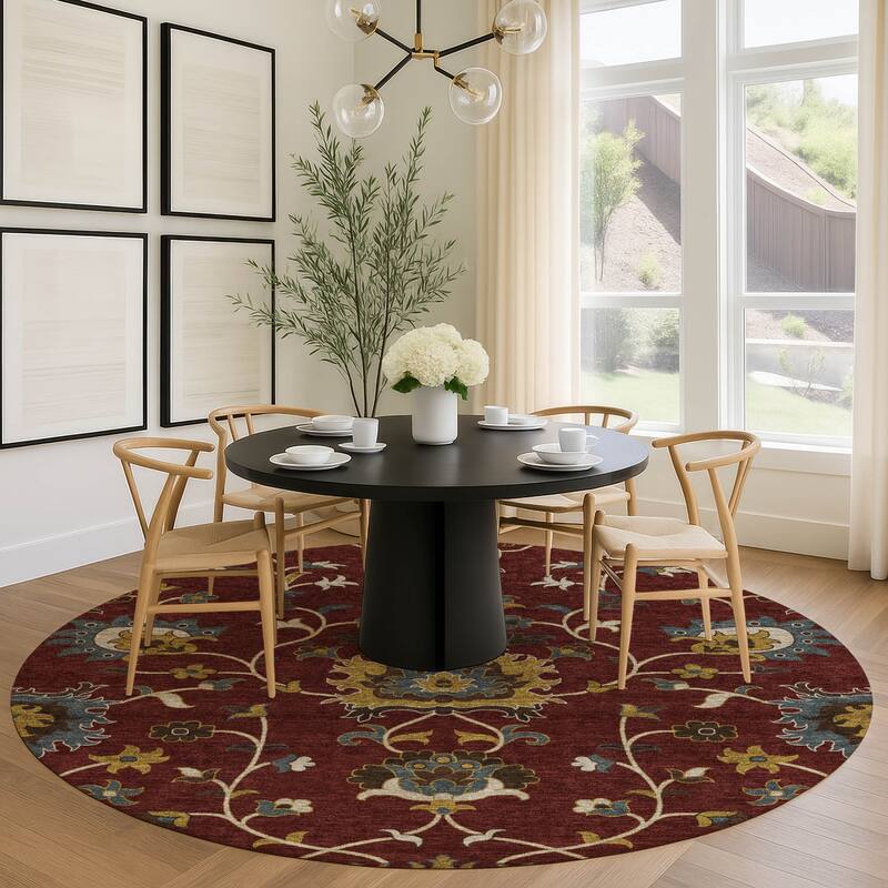 Machine Washable Indoor/ Outdoor Traditional Luna Chantille Rug