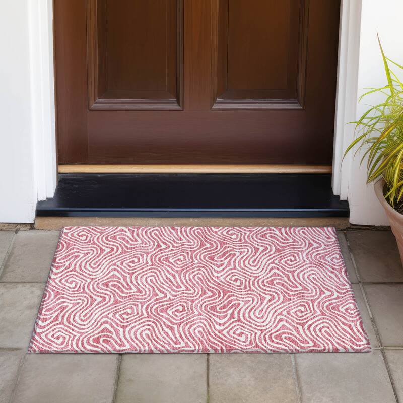 Machine Washable Indoor/ Outdoor Modern Trance Chantille Rug