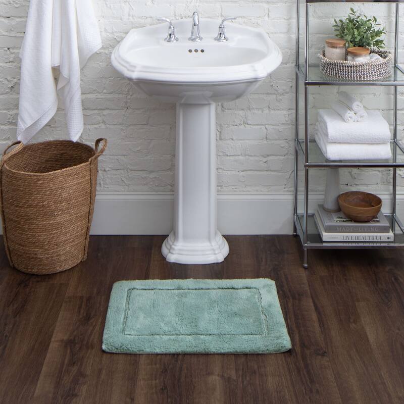Mohawk Home Regency Bath Rug