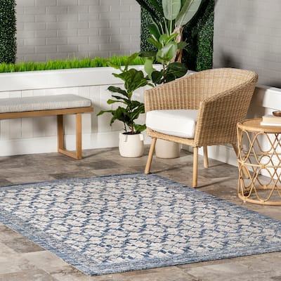 Nuloom Chaya Geometric Machine Washable Indoor/Outdoor Area Rug
