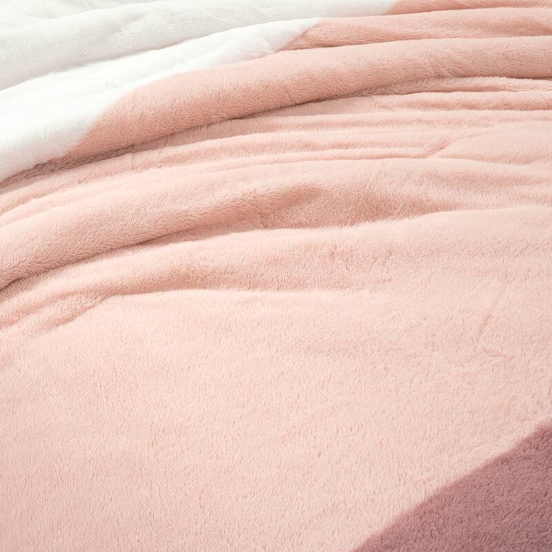 Lush Decor Farmhouse Color Block Ultra Soft Faux Fur All Season Kids Comforter Set