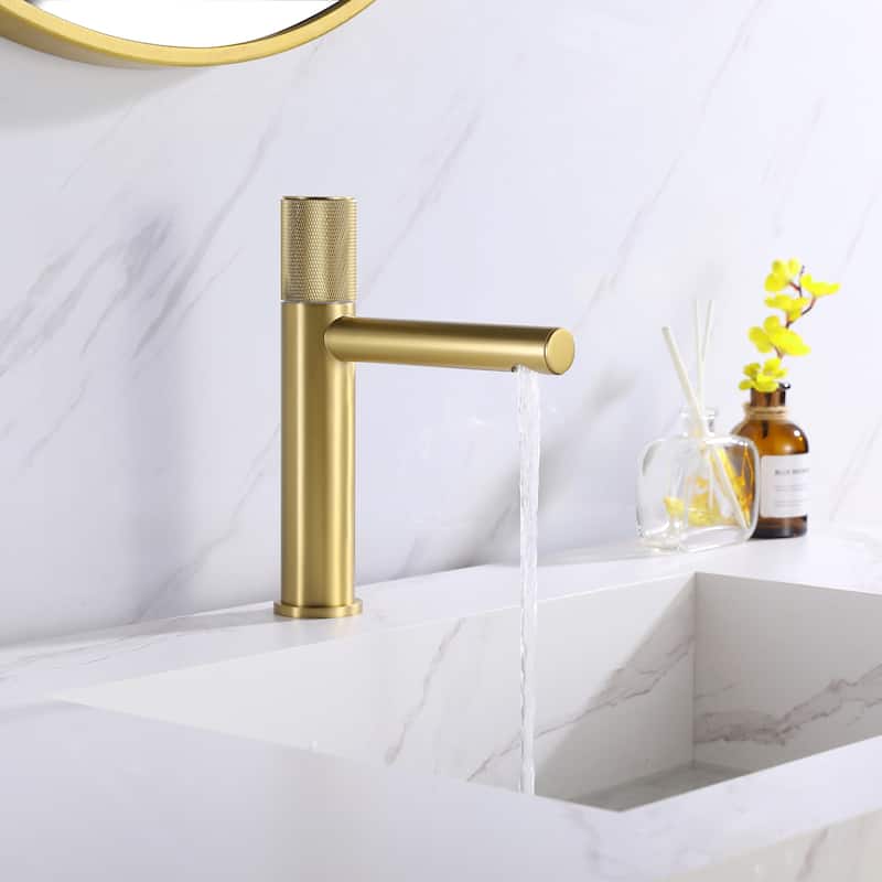 Rbrohant Single Handle Single Hole Bathroom Sink Faucet