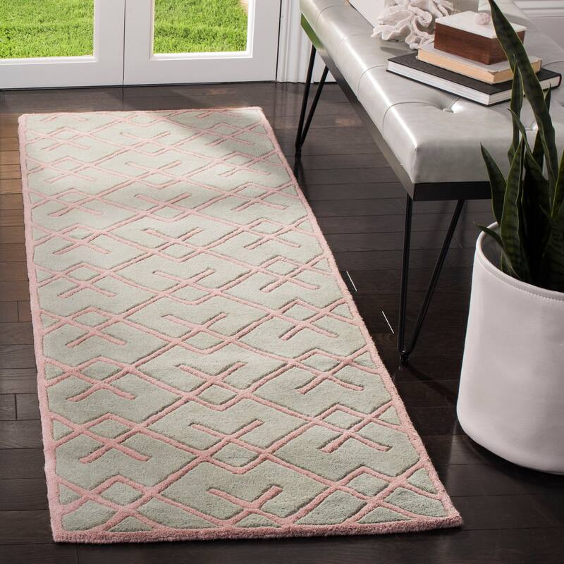 SAFAVIEH Handmade Chatham Ulya Modern Moroccan Wool Rug