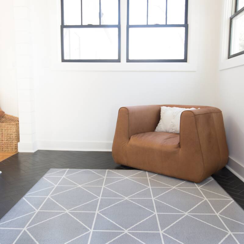 Atina Geometric Indoor/Outdoor Area Rug - 2' x 7' Runner - Grey