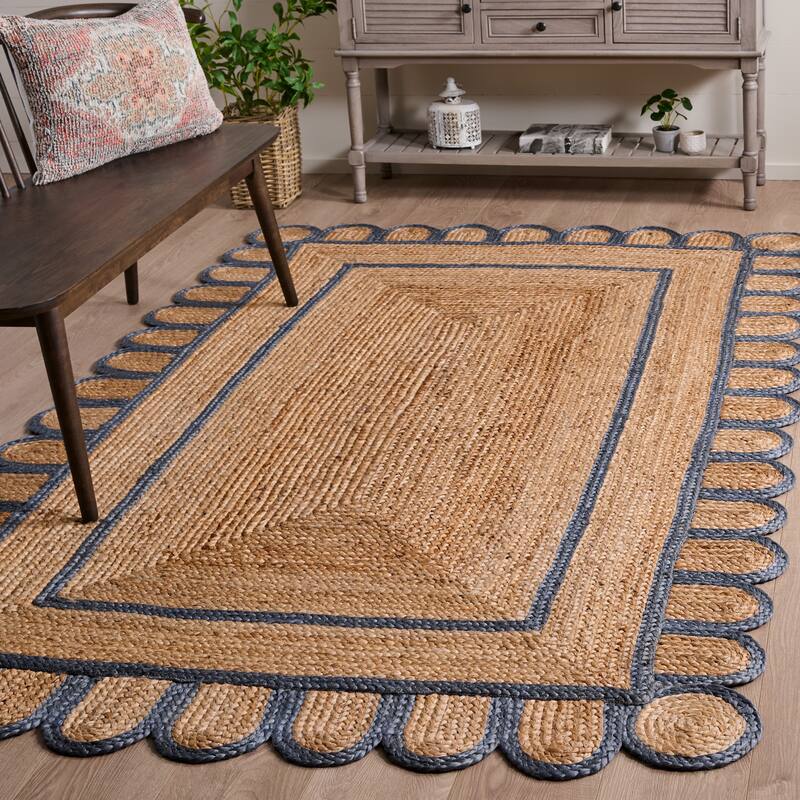 SAFAVIEH Handmade Natural Fiber Calcedonia Border Pattern Jute Rug - 4' x 6' - Natural/Blue