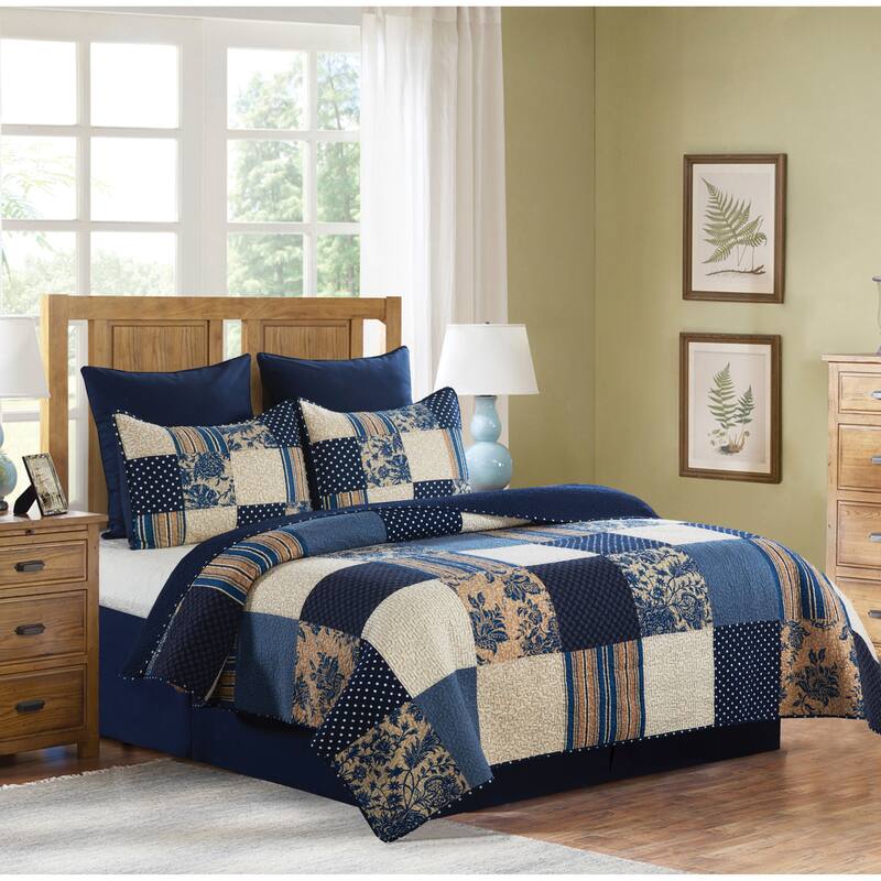 Julia Quilt Set