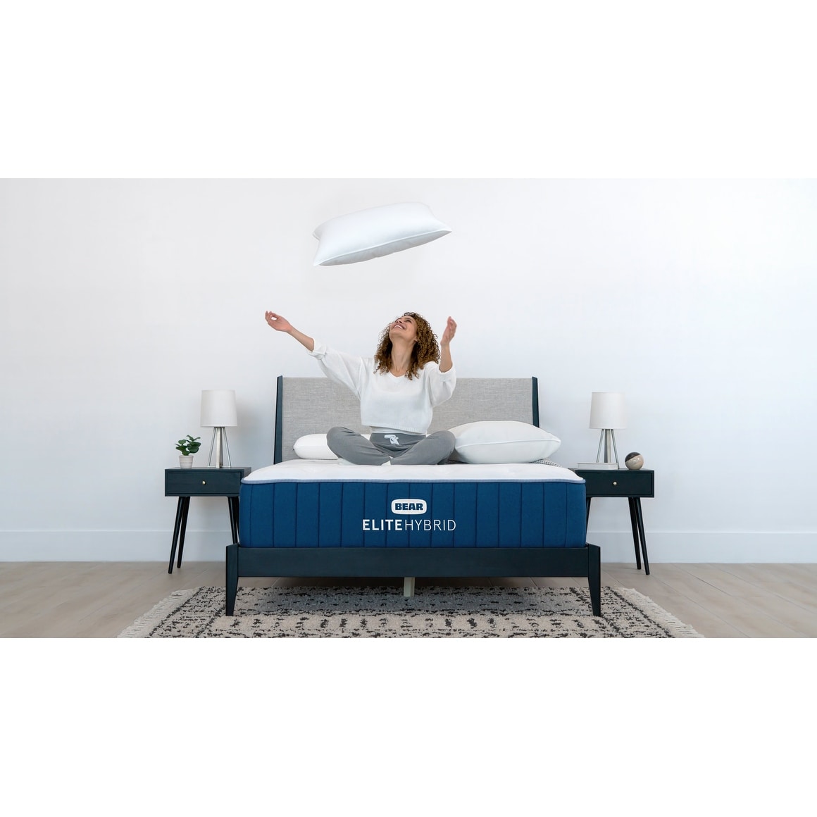 Bear Elite Hybrid Mattress with 2 Free Pillows Queen Firm