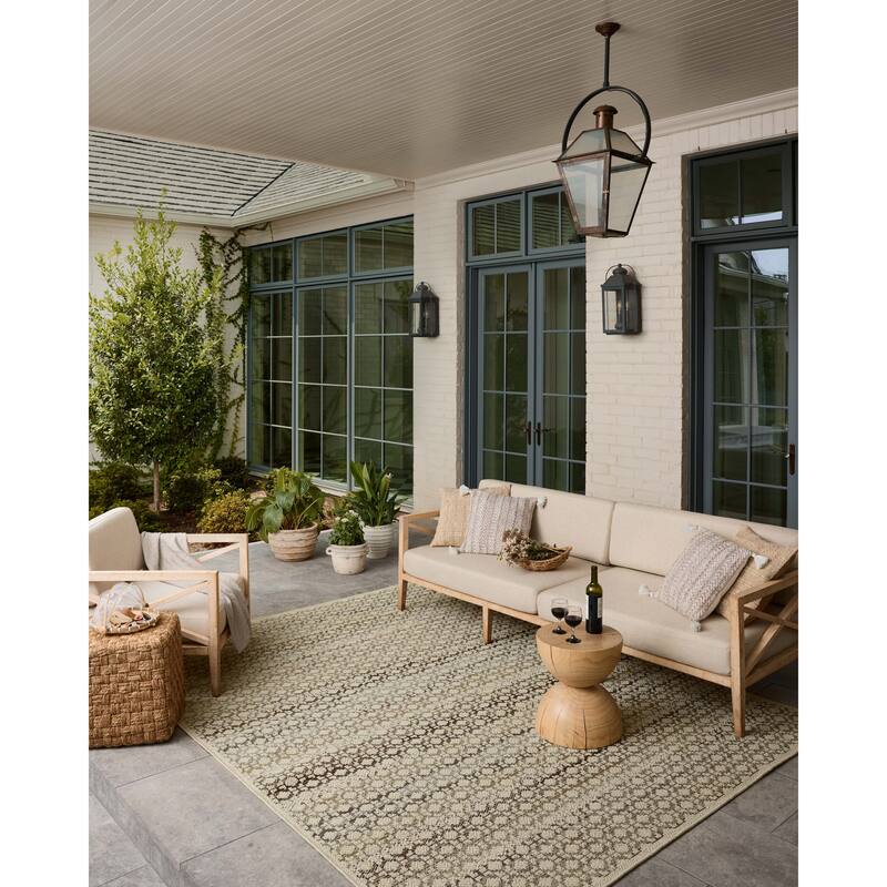Alexander Home Saoirse Indoor/Outdoor Area Rug