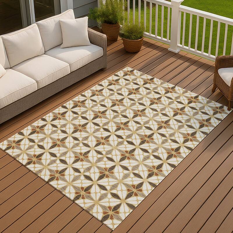 Machine Washable Indoor/ Outdoor Mosaic Pablo Chantille Rug