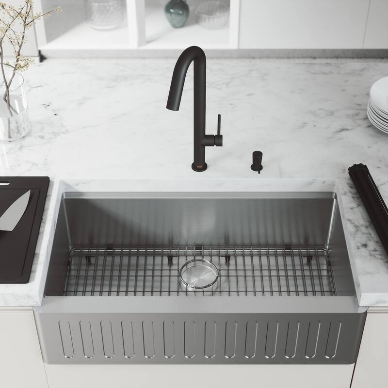 VIGO Oxford Stainless Steel Single Bowl Slotted Apron Farmhouse Kitchen Sink and Accessories