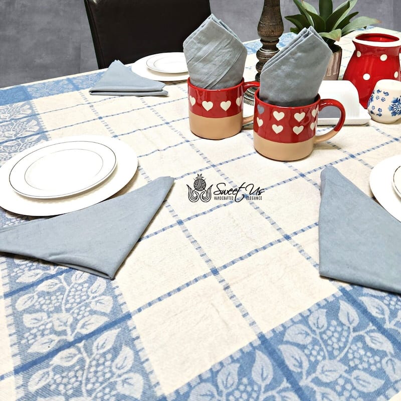 Luxurious Floral Jacquard Cotton Tablecloth Collection - 60 x 90 in