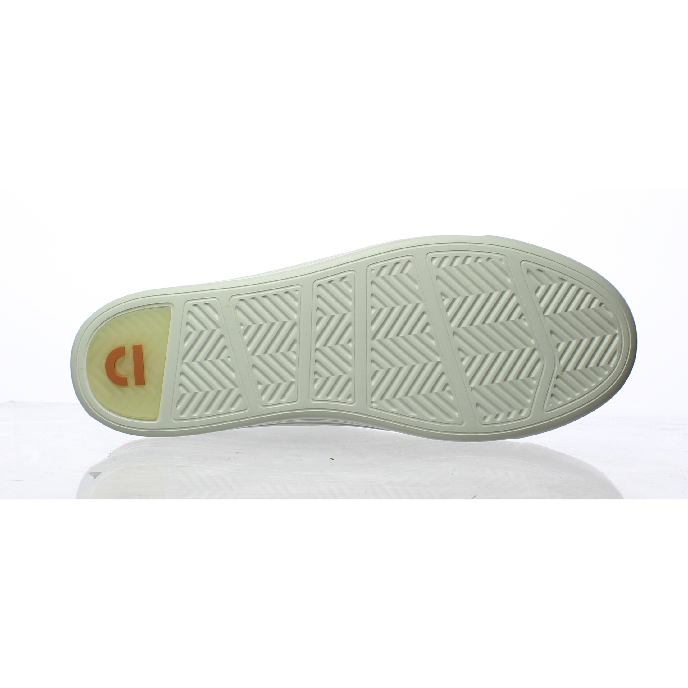 earth shoes rosewood cedarwood