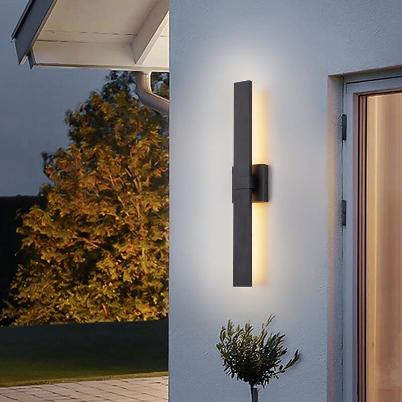 Matte Black Rectangular Aluminum LED Outdoor Wall Sconce
