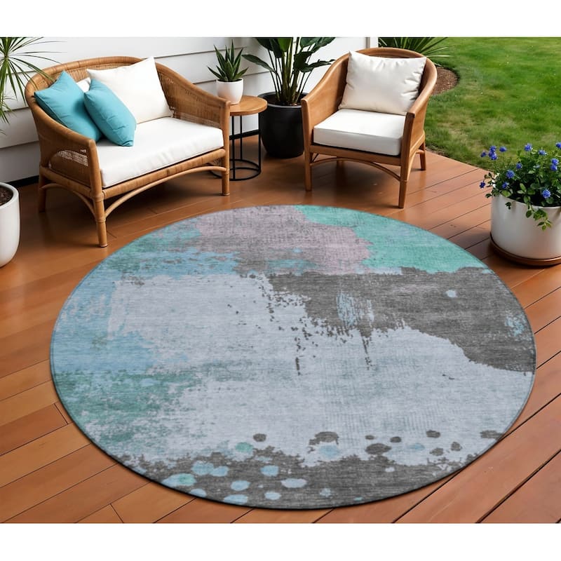 HomeRoots Abstract Transitional Rectangle Outdoor Rug - 8' Round
