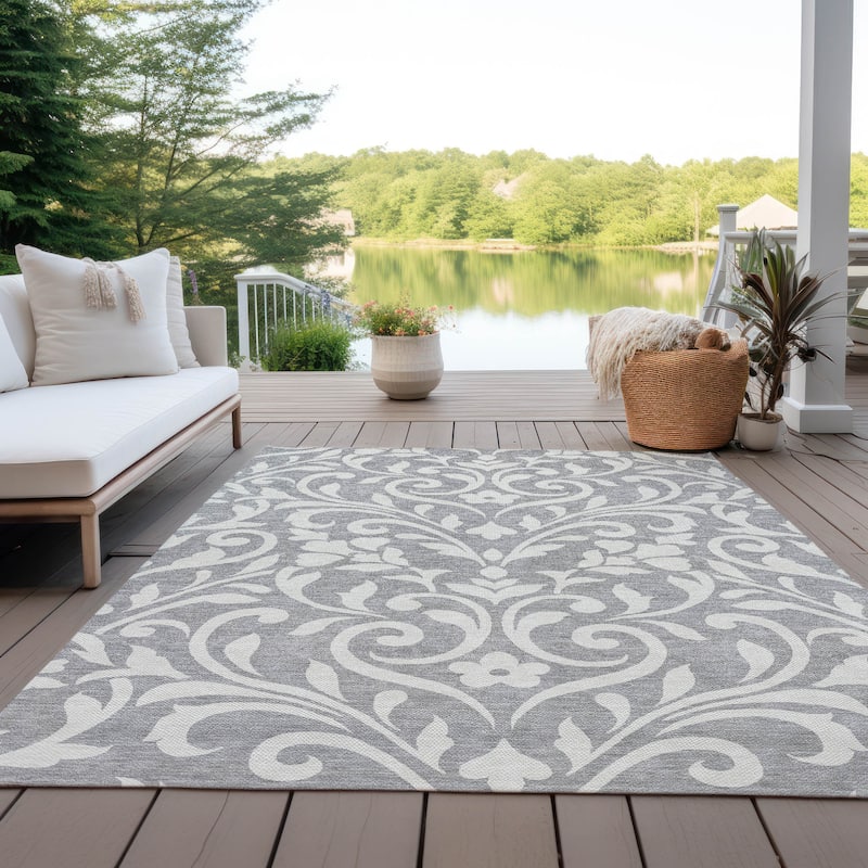 Machine Washable Indoor/ Outdoor Chantille Traditional Rug - Gray - 2'6" x 3'10"