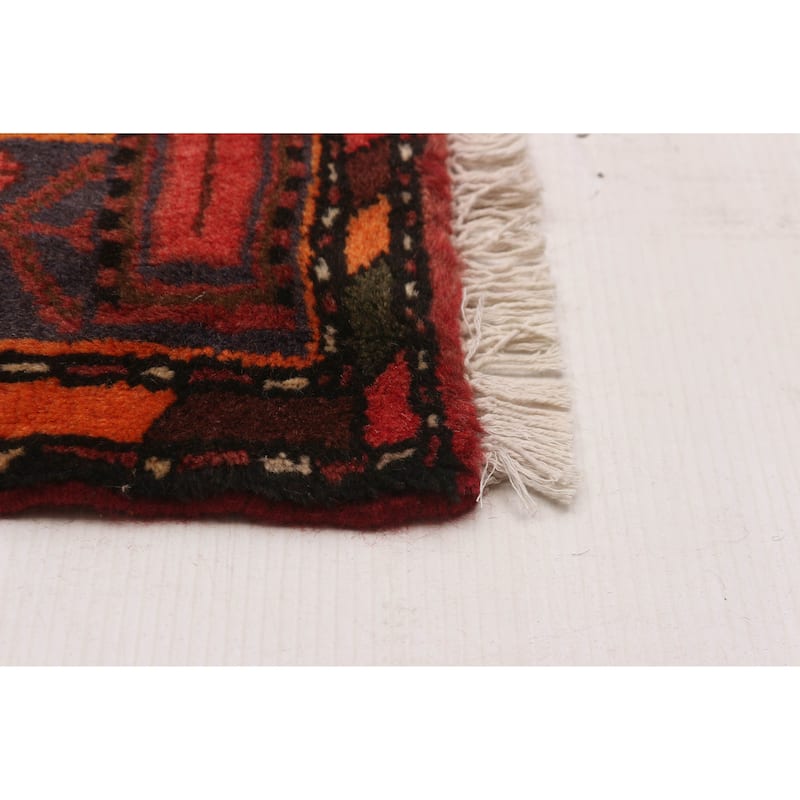 Andelz Red Rug 4'3" x 6'5" - 4'3 x 6'5