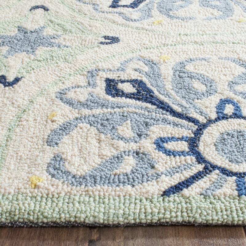 SAFAVIEH Handmade Four Seasons Demetra Floral Rug