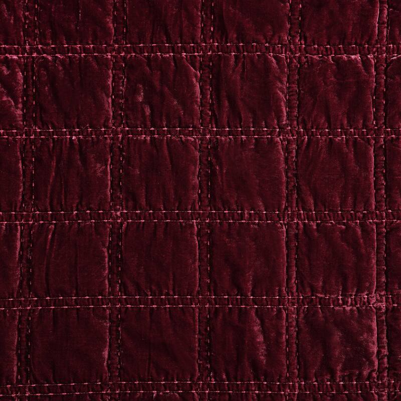 HiEnd Accents Stella Faux Silk Velvet Romantic Western Double Box Stitch Throw Blanket, 50"x60"