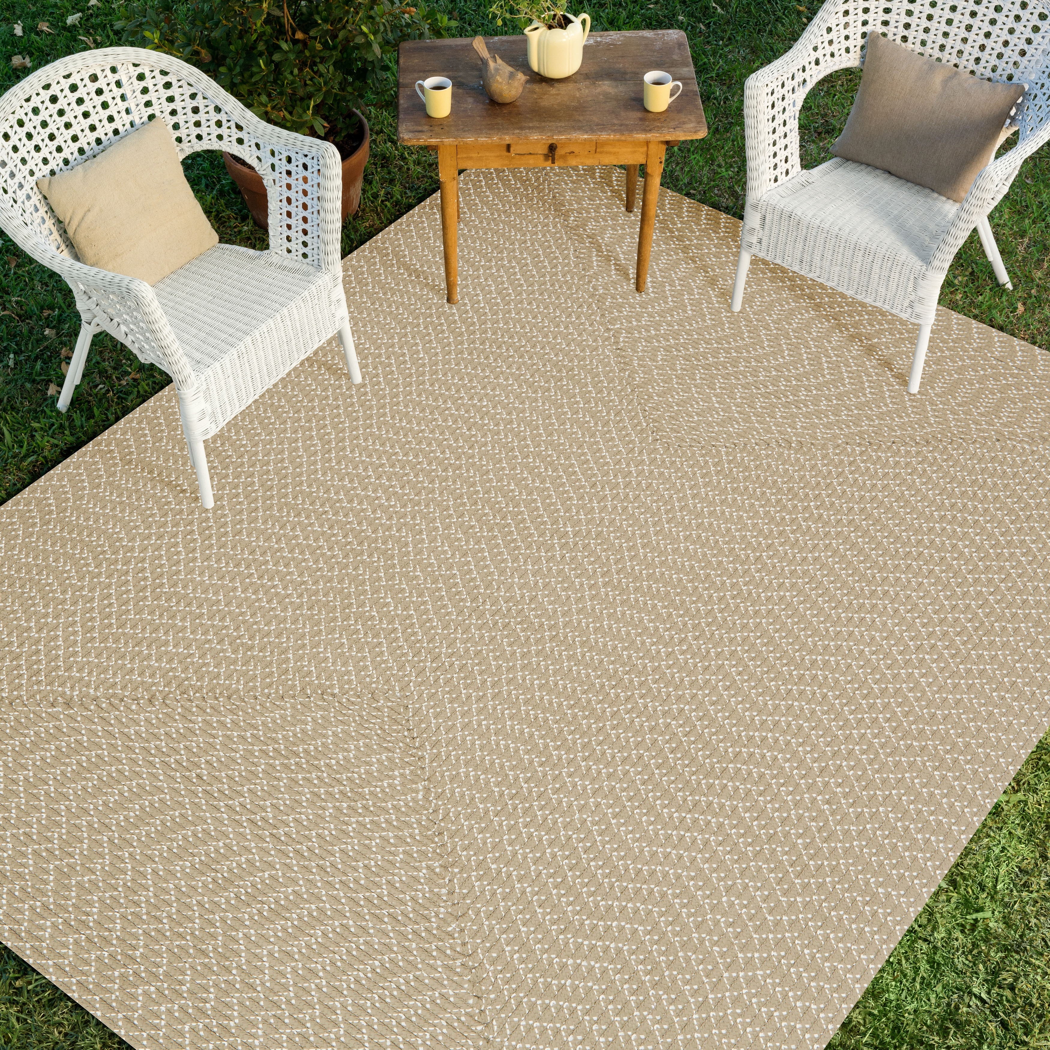 Indoor Outdoor Hand Woven Rope Patio Area Rug On Hand Woven Rope Patio Area Rug