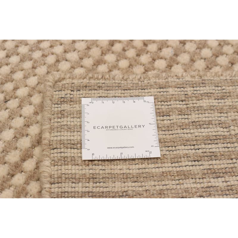 Kashkuli Gabbeh Beige Rug 7'10" x 11'2" - 7'10 x 11'2