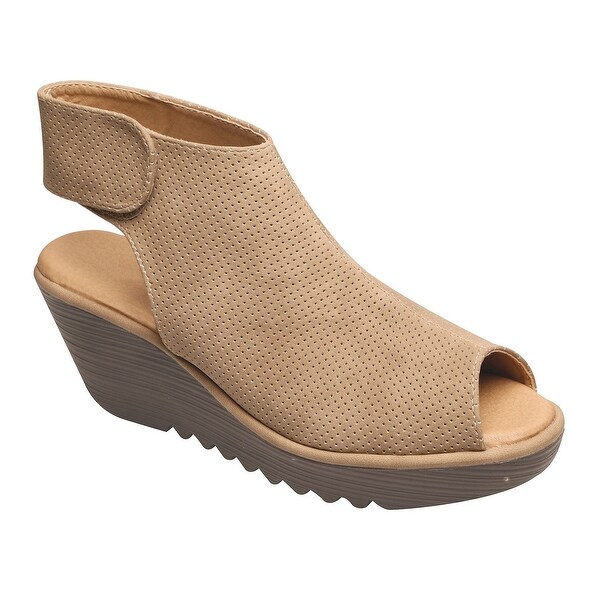 lightweight wedge sandals
