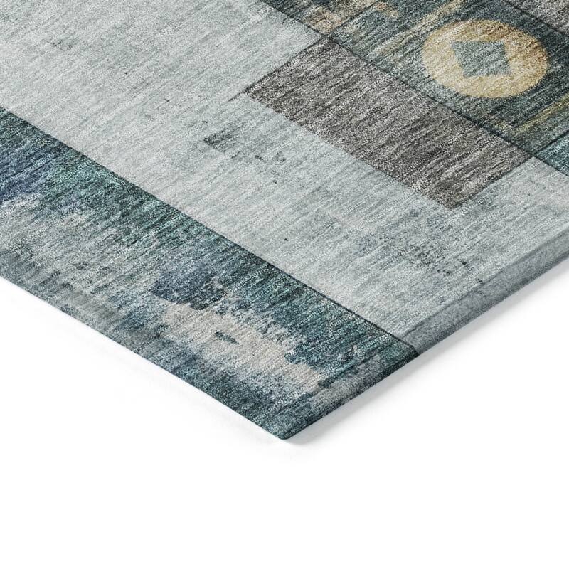 HomeRoots Geometric Transitional Rectangle Outdoor Rug