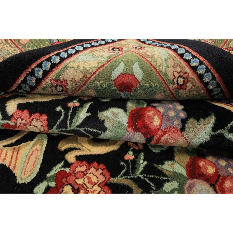 7'10''x9'10'' Hand Knotted Wool Black French Aubusson Savonnerie Asmara Rug - 7' 10'' x 9' 10''