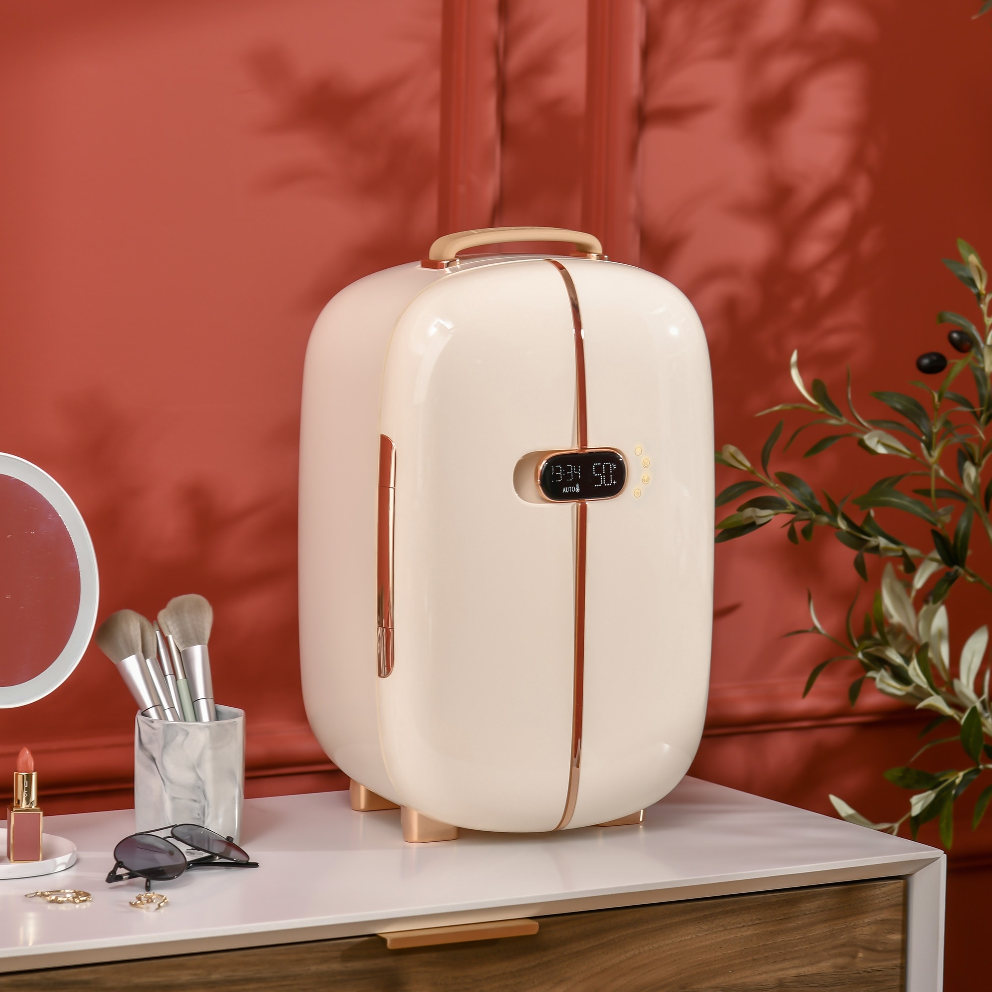 HOMCOM 12 L Portable Mini Makeup Fridge for Skincare