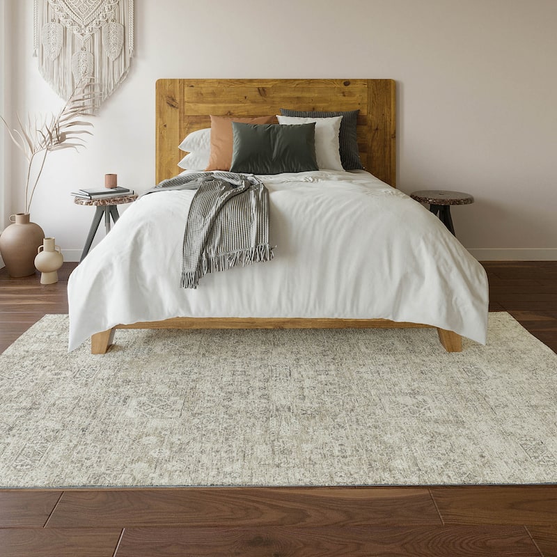 Premium Washable Super Soft Vintage Traditional Mayfield Rug