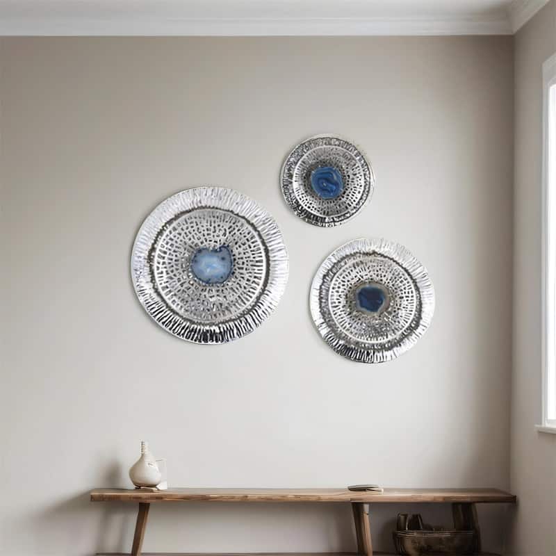 Modern Textured Oversized Disc Wall Decor in Silver (Set of 3)