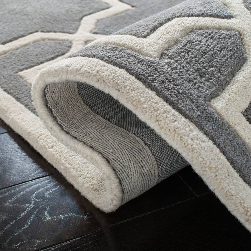 SAFAVIEH Handmade Chatham Begie Modern Moroccan Wool Rug