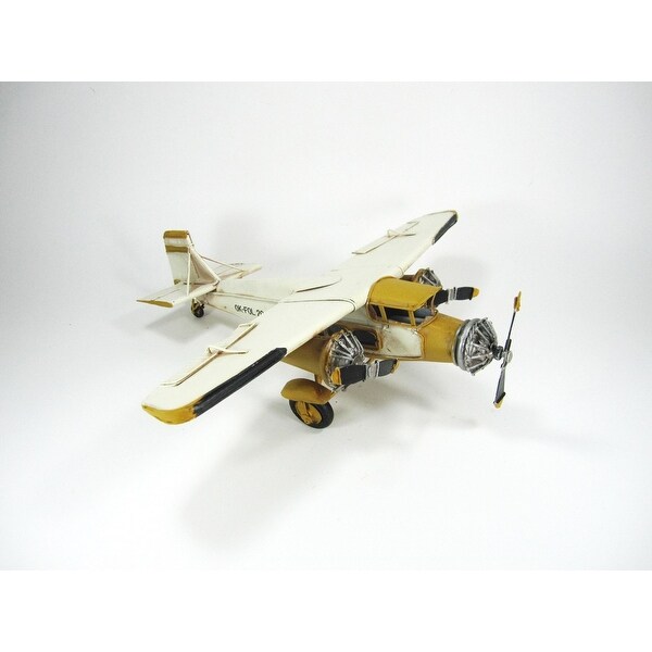 Small deals metal airplanes