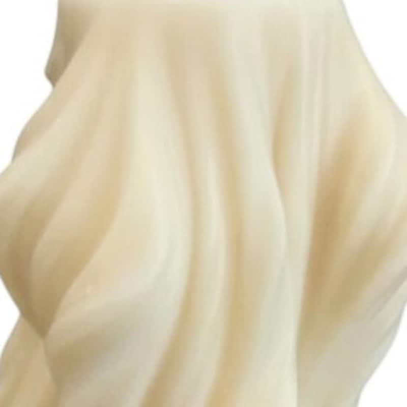 4" White Himalayan Bamboo Scented Dimensional Twist Candle