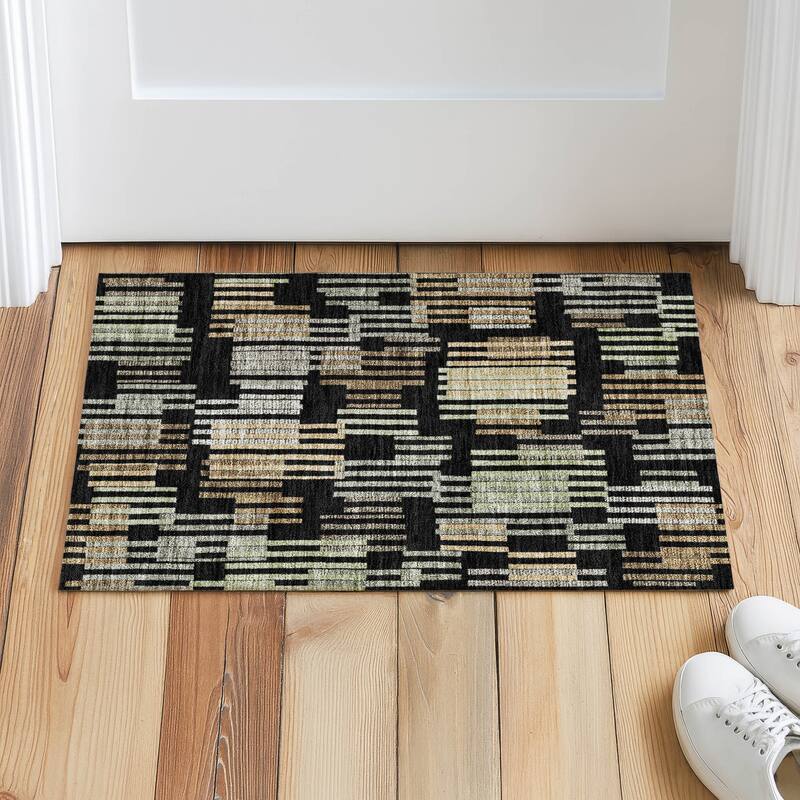 Machine Washable Indoor/ Outdoor Modern Pines Chantille Rug