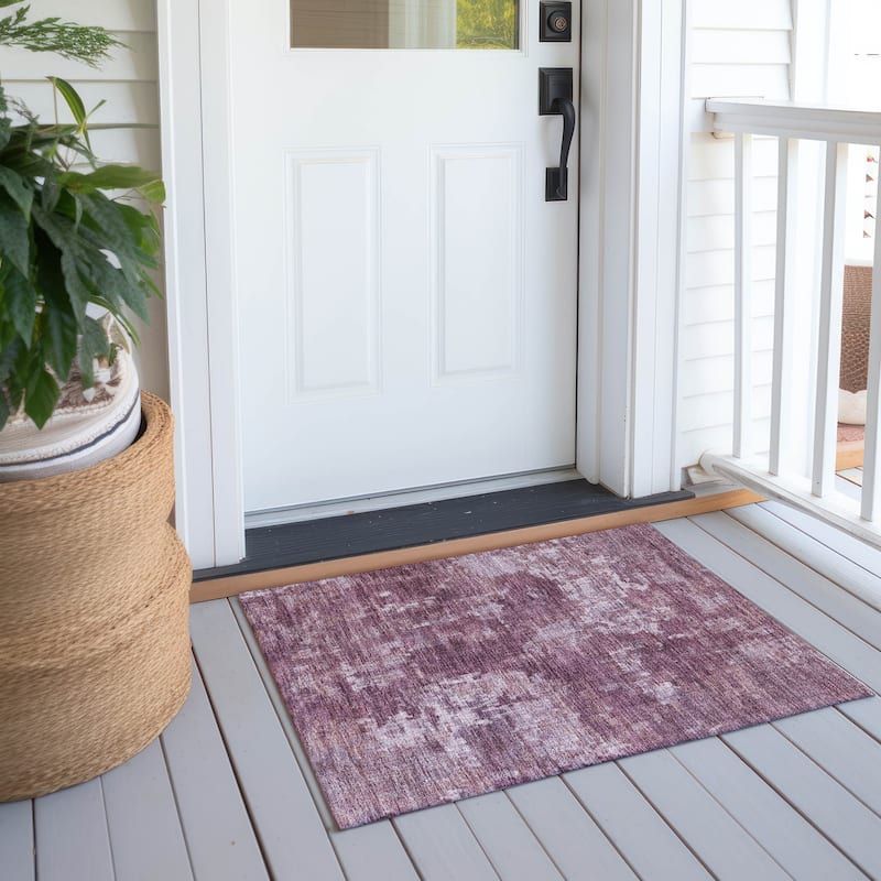 Machine Washable Indoor/ Outdoor Ombre Abstract Chantille Rug - Merlot - 1'8" x 2'6"
