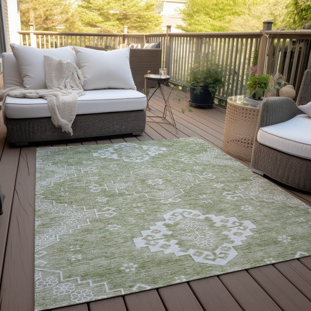 Machine Washable Indoor/ Outdoor Chantille Traditional Boho Rug