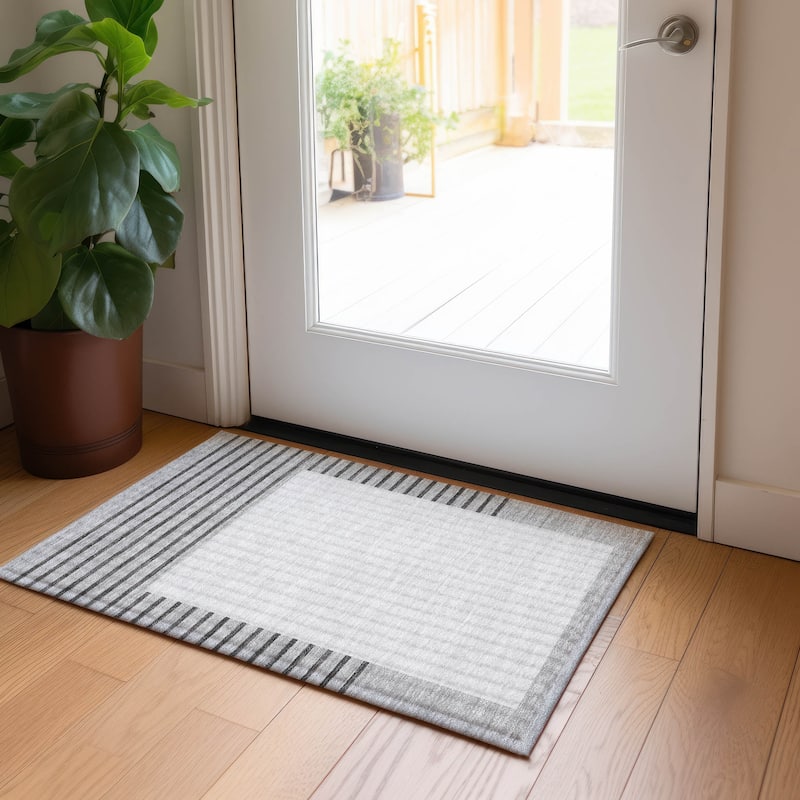 Machine Washable Indoor/ Outdoor Modern Deco Chantille Rug - Gray - 1'8" x 2'6"